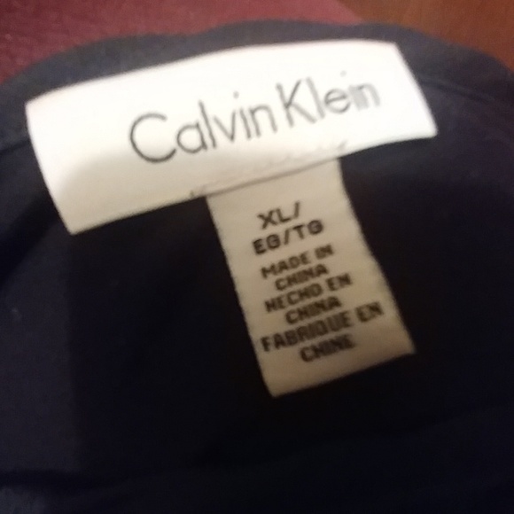 Calvin Klein Cap Sleeved Scoop Neck Navy Top - Picture 5 of 6